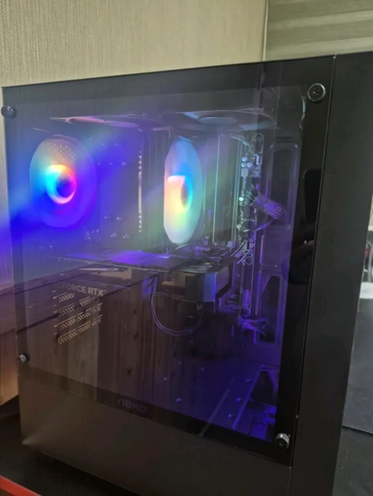 (새상품) 7800X3D 9070xt 게이밍 컴퓨터 본체 이미지