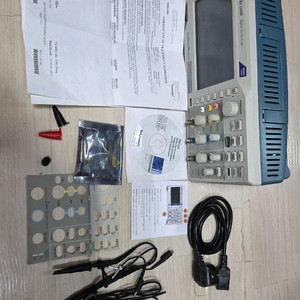 오실로스코프 Tektronix TBS 1102B 이미지