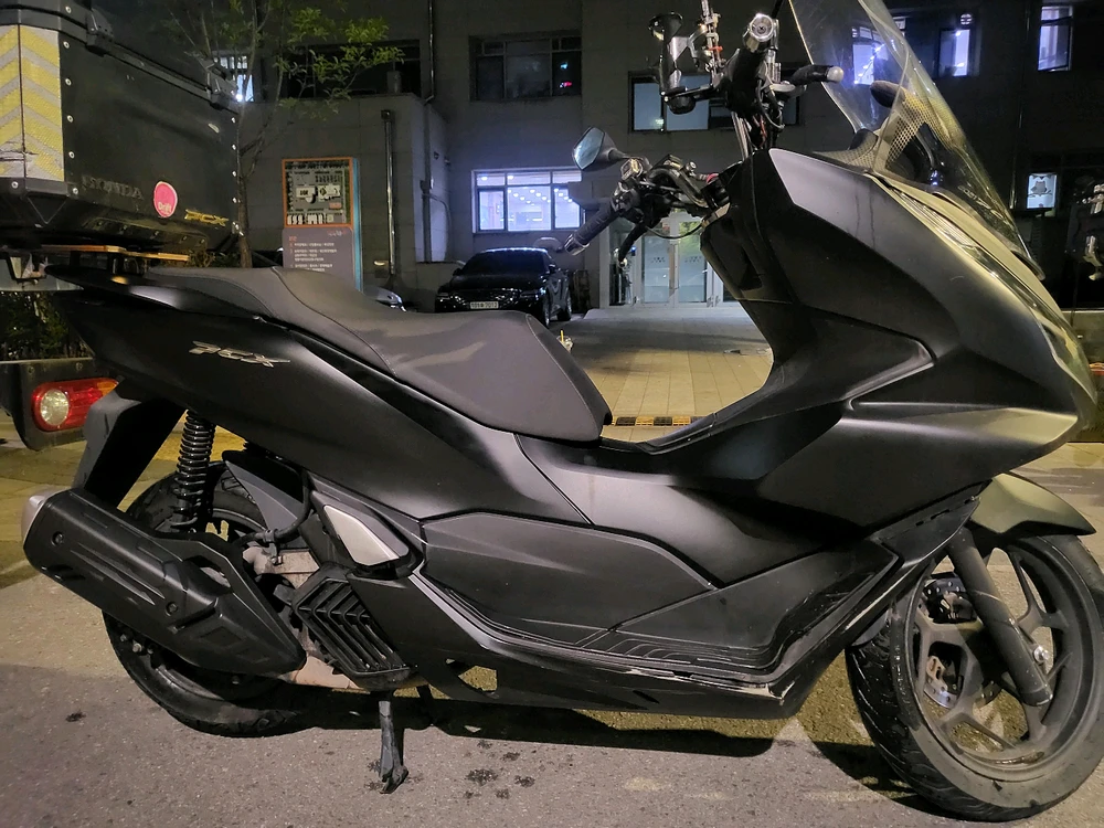 125cc 스쿠터 이미지