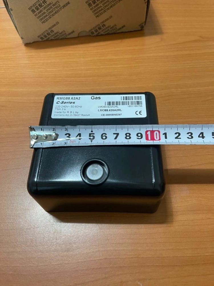 RMG88.62A2 C-Series 가스 조절기 이미지