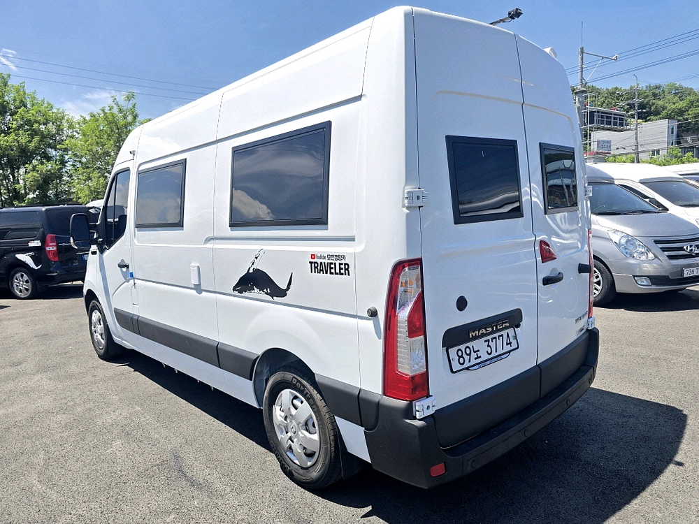 19년 마스터3인승캠핑카(미사용,풀옵션,6만km)-전액할부됨 이미지