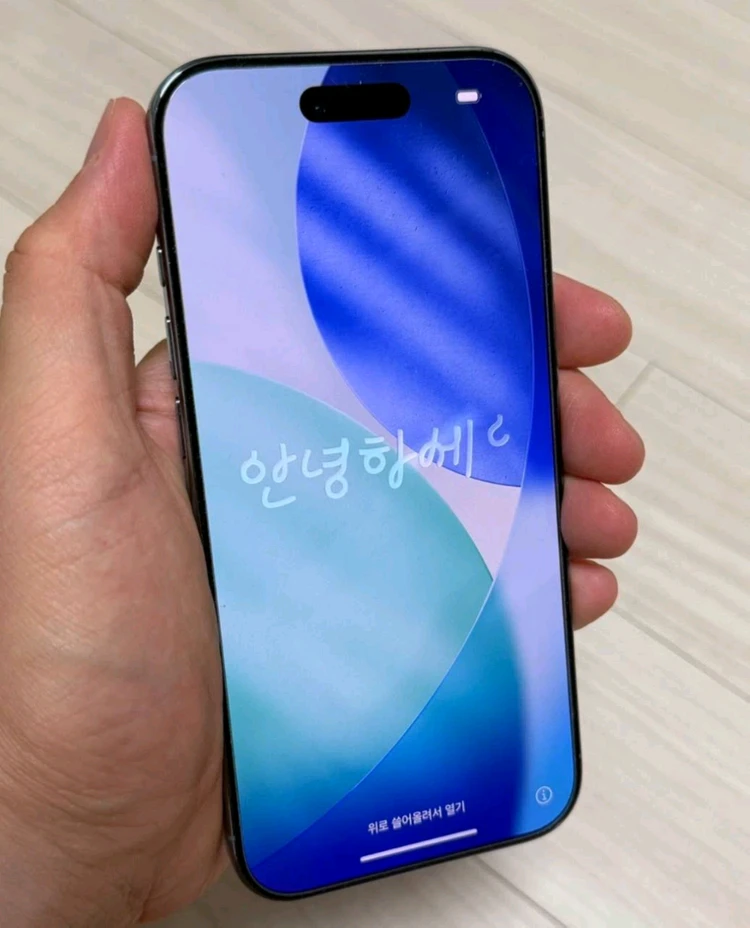 아이폰 에어 스카이블루 256GB 자급제 풀박스 (애플케어플러스) 이미지