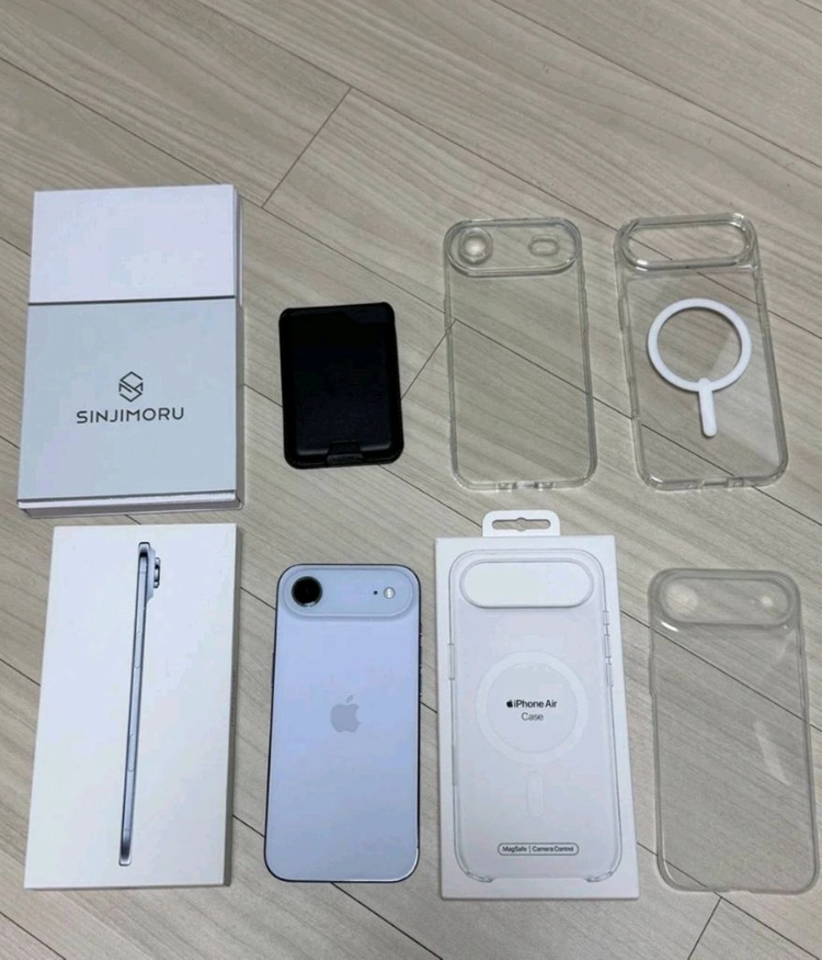 아이폰 에어 스카이블루 256GB 자급제 풀박스 (애플케어플러스) 이미지