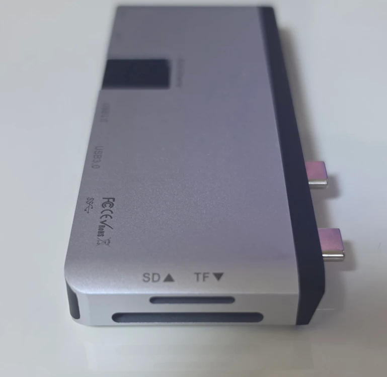 마이크로소프트 서피스 프로 듀얼 USB-C 허브 / 멀티허브 / 7포트 어댑터 이미지