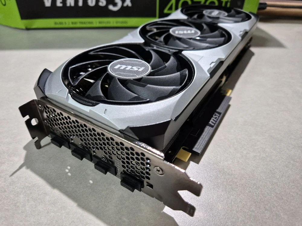 MSI 지포스 RTX 4070Ti 벤투스 3X OC 12GB 4070 Ti 이미지