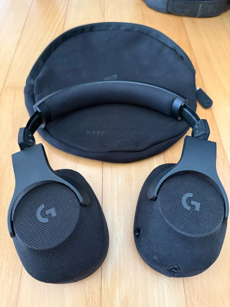 로지텍 G433 게임헤드셋 헤드폰 이어폰 게이밍 새 상품급새상품급사진구성개인입니다가까운곳은 2만원추가시 집 문앞에 이미지