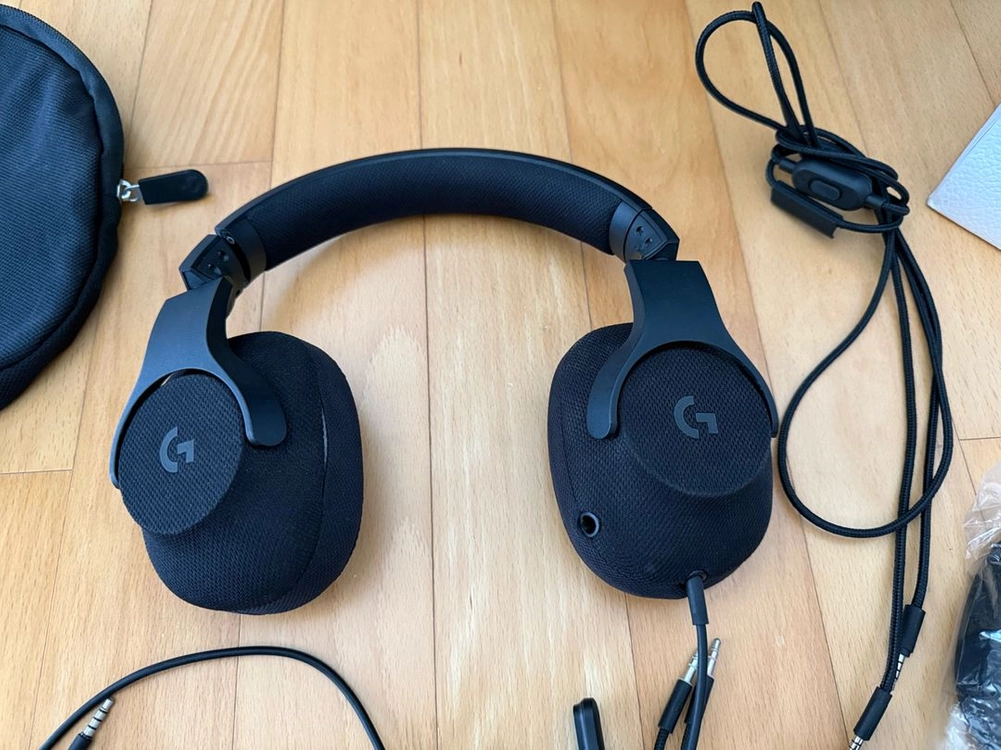 로지텍 G433 게임헤드셋 헤드폰 이어폰 게이밍 새 상품급새상품급사진구성개인입니다가까운곳은 2만원추가시 집 문앞에 이미지