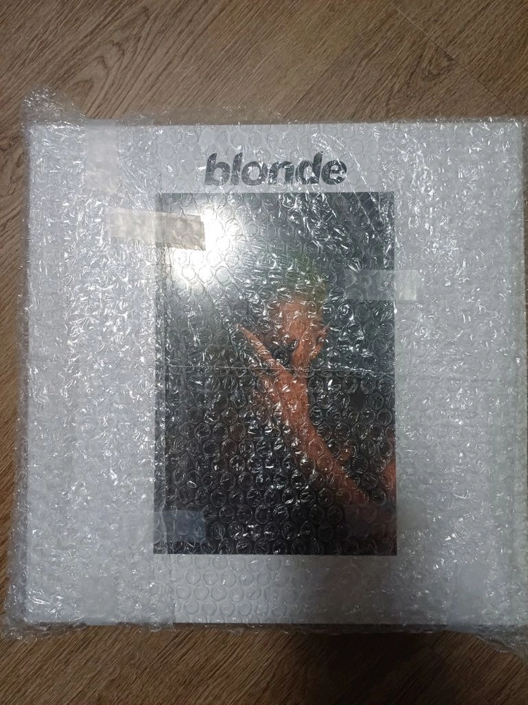 미개봉 프랭크오션 블론드 LP Frank ocean blonde vinyl - 안심되는 중고거래