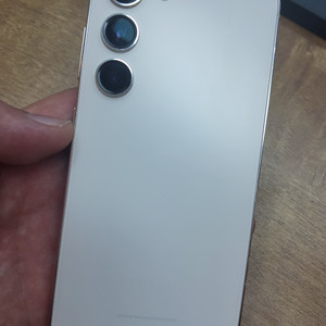 갤럭시 S23 256GB 크림 판매합니다[36만] 이미지