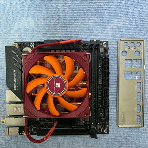 미니 ITX 메인보드 + cpu i3 14100 + 쿨러 이미지