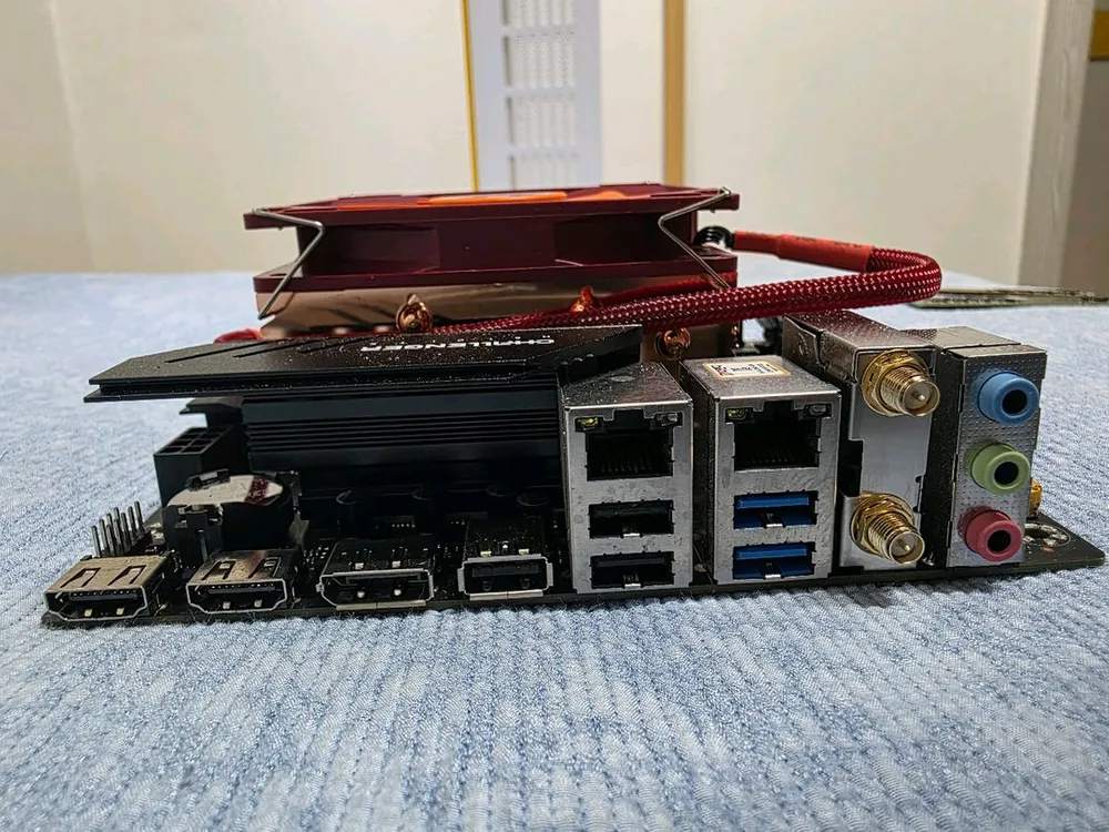 미니 ITX 메인보드 + cpu i3 14100 + 쿨러 이미지