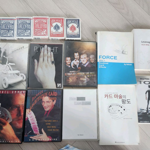 카드 마술 관련 도서 및 DVD 세트 이미지
