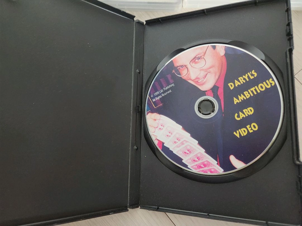 카드 마술 관련 도서 및 DVD 세트 이미지