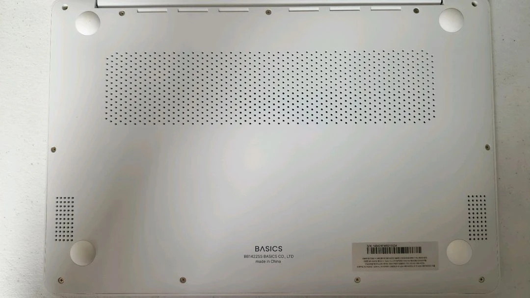 베이직스 베이직북14 3세대 화이트 BB1422SS 8GB/256GB 싸게 정리합니다 이미지