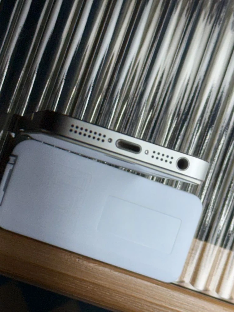 아이폰 5s 16GB 실버 이미지