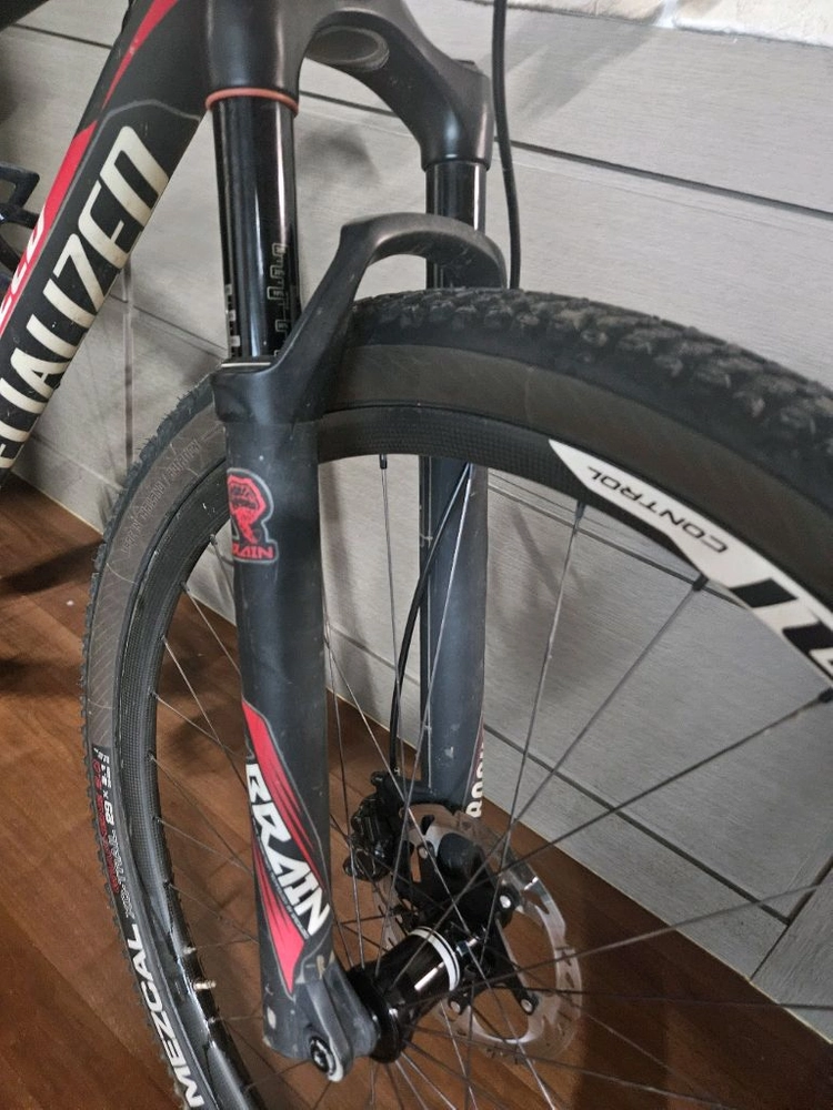 스페셜라이즈드 스텀점퍼 익스퍼트 카본 mtb 자전거 이미지