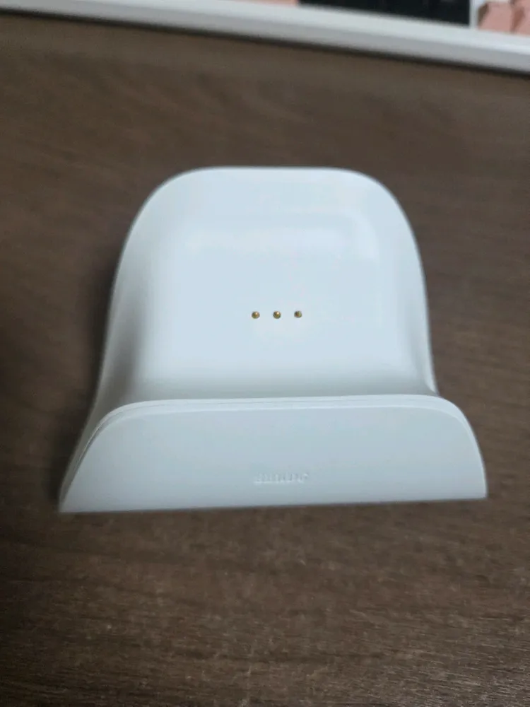 8BitDo 얼티메이트 1 컨트롤러 화이트 이미지