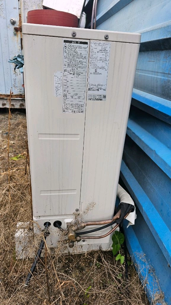 LG 휘센 스탠드 냉난방기 30평형 판매합니다.(25년 5월설치, 실사용 5개월 모델명은 PNW1103T9FR) 이미지