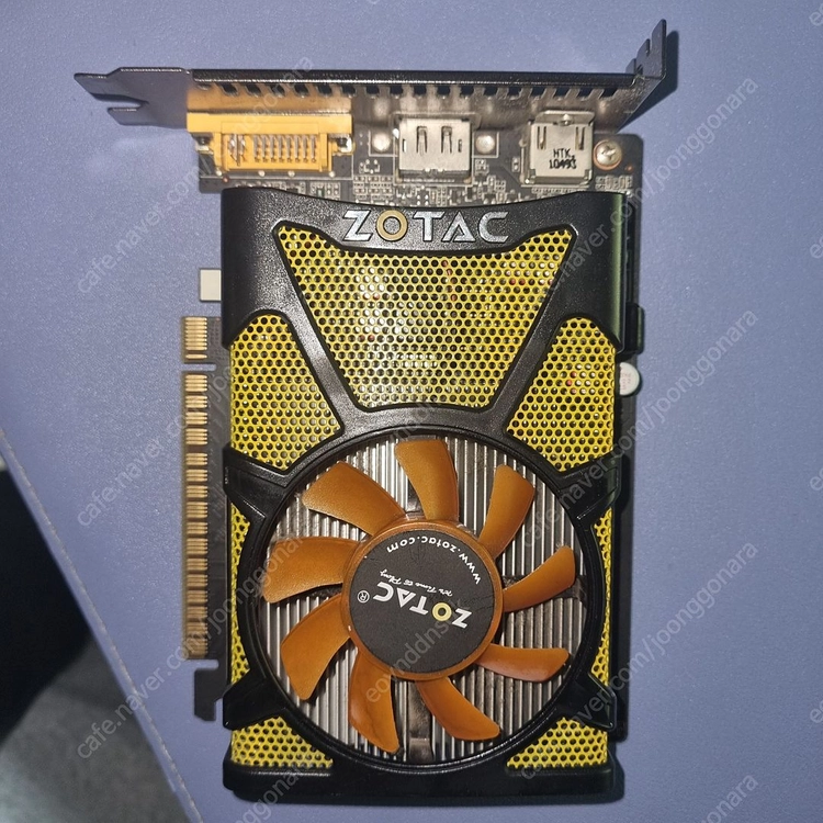 ZOTAC 지포스 GT440 D5 1GB 그래픽카드 이미지