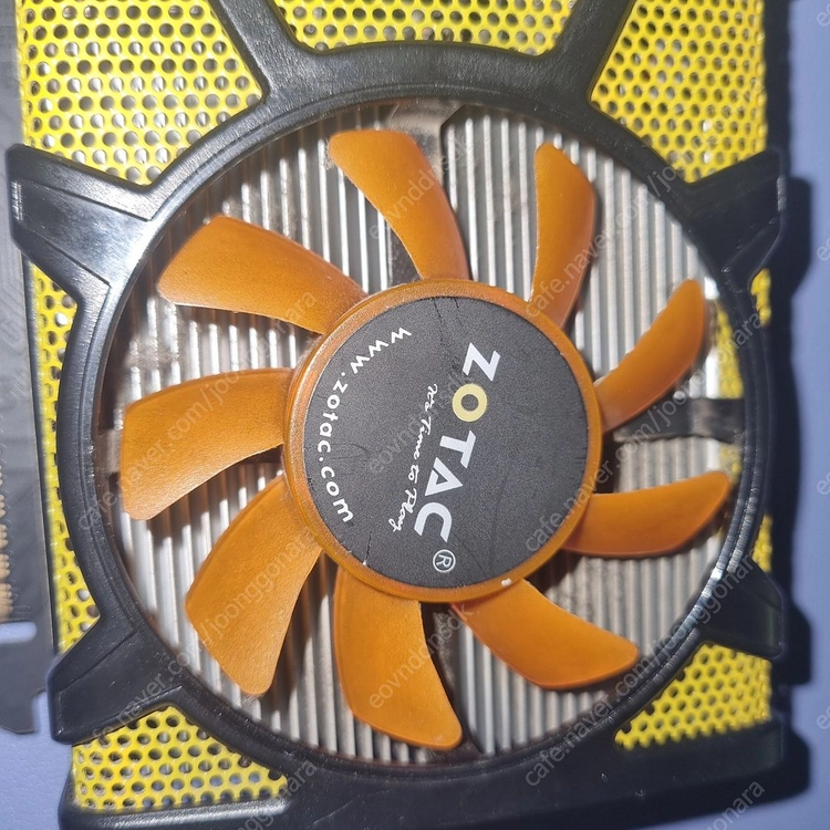 ZOTAC 지포스 GT440 D5 1GB 그래픽카드 이미지