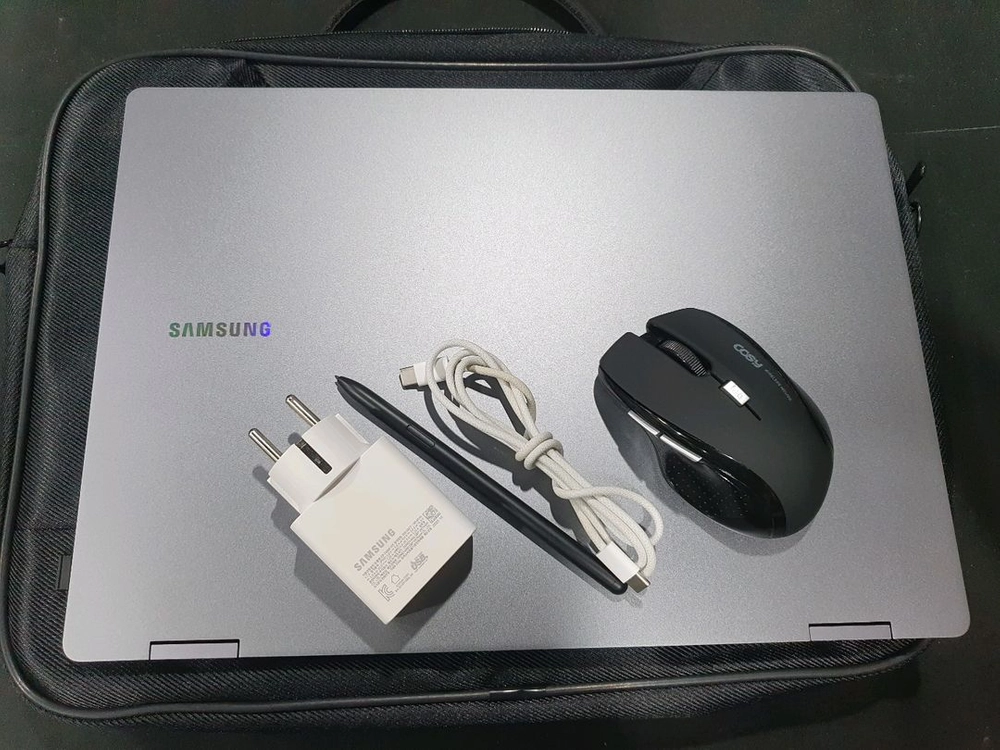 [S급 3개월 사용 ] 삼성 갤럭시 북5 프로 360 울코7 32GB 1TB (NT960QHA-KD72G) 그레이 이미지