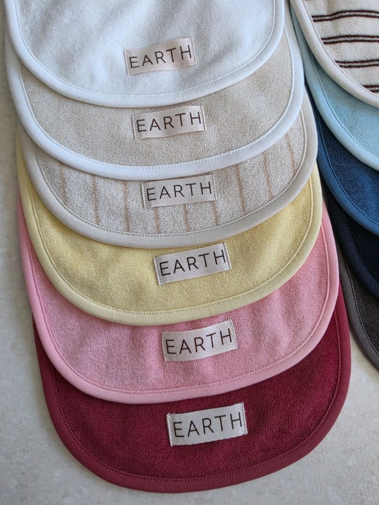 EARTH 얼쓰 턱받이 새상품 이미지