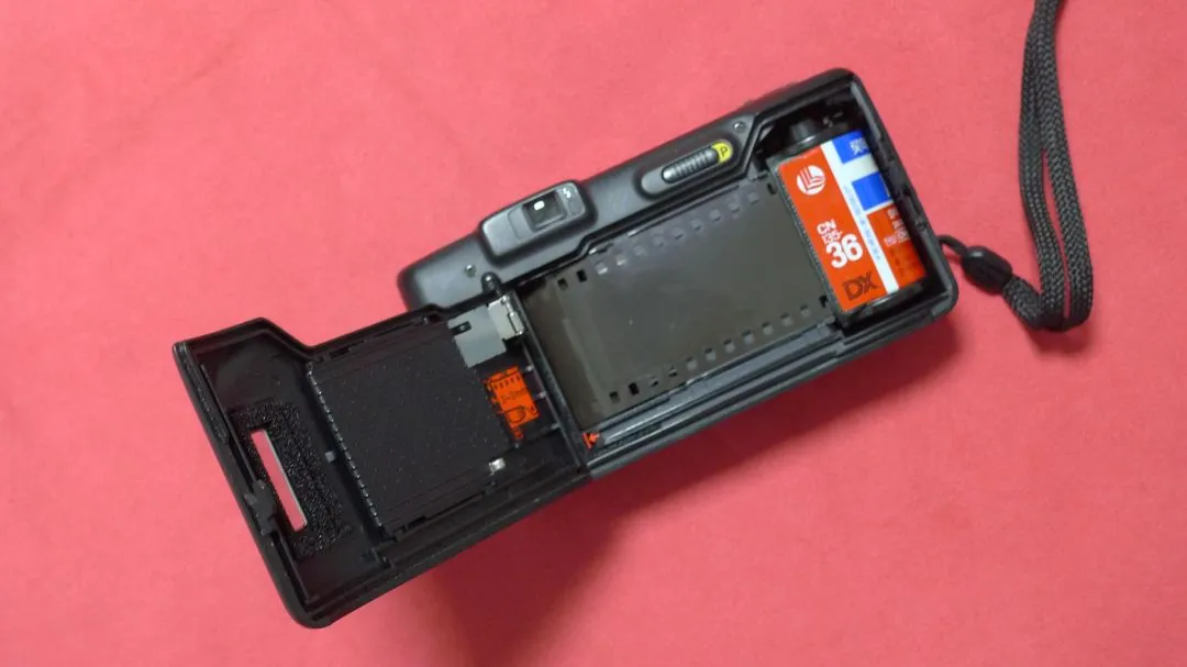 NIKON ZOOM 310 AF 이미지