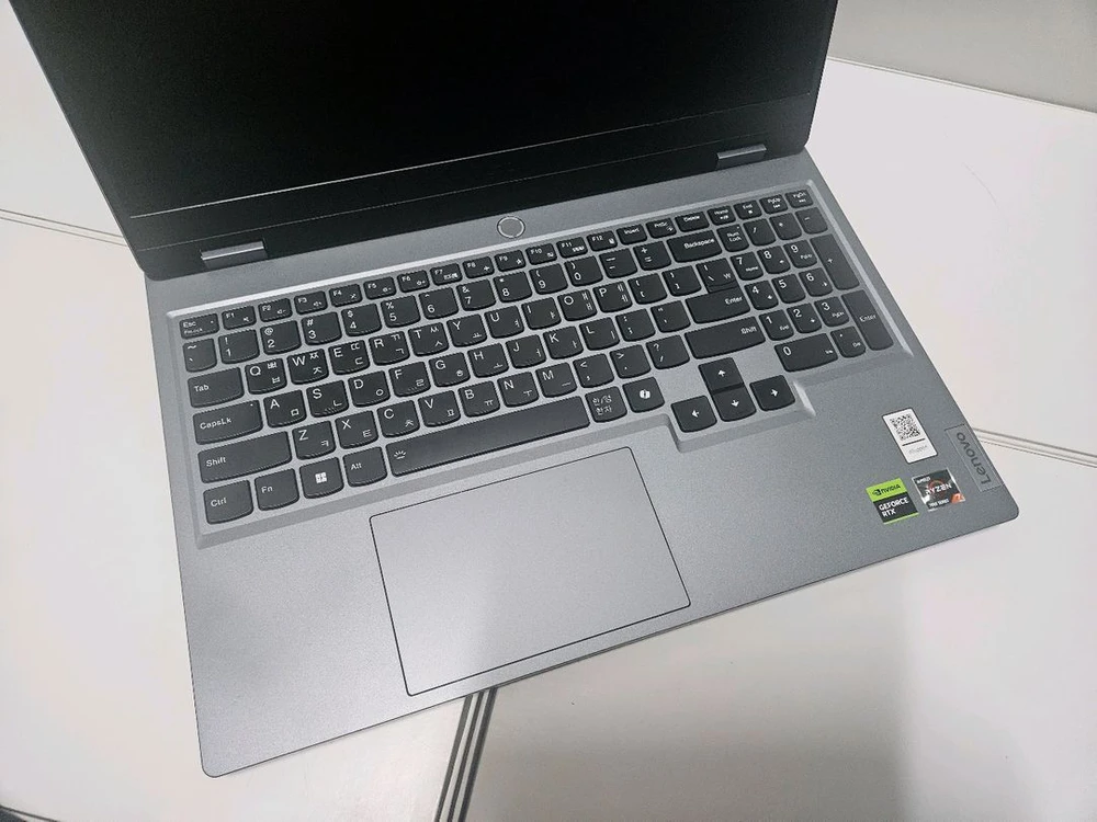 게이밍 노트북 레노버 LOQ 15인치 라이젠7-7735/12G/512GB/RTX4060 이미지
