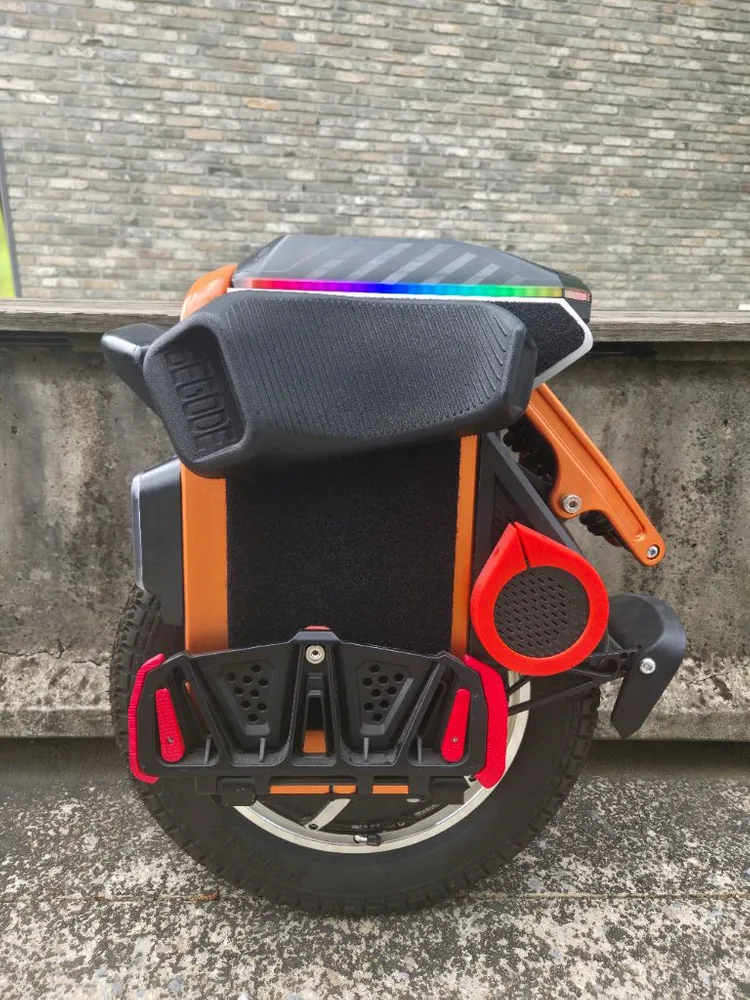 킹송 S16PRO 1480Wh 84V 서스펜션 전동외발휠 이미지