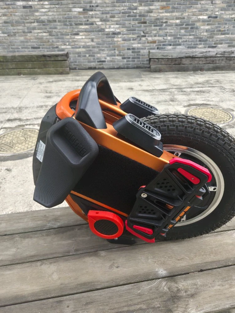 킹송 S16PRO 1480Wh 84V 서스펜션 전동외발휠 이미지