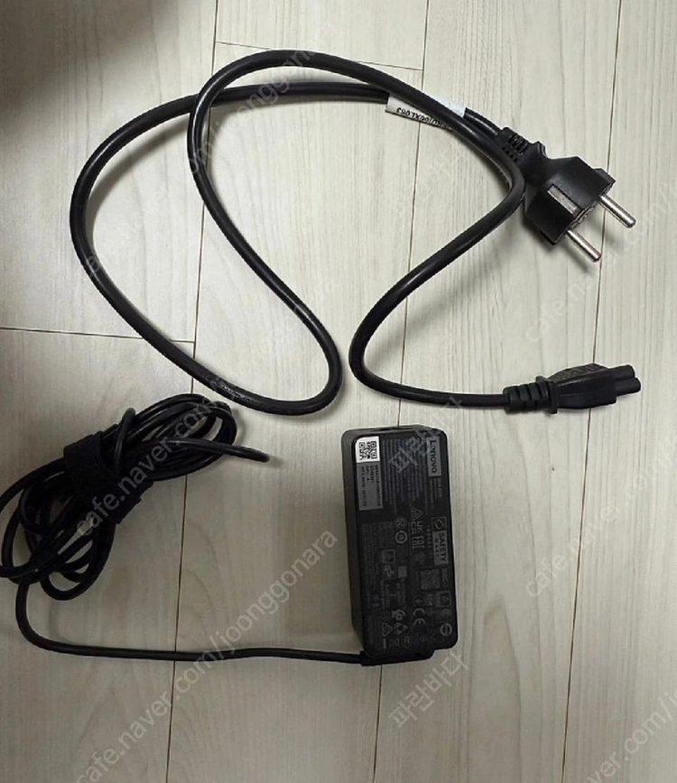 레노버 정품 Laptop용 휴대용 전원 케이블 팝니다모델명은 ADLX45YDC3D 이미지