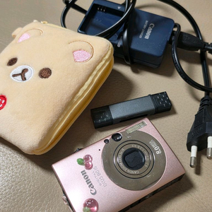 캐논 익서스 80IS 빈티지 디지털카메라 이미지