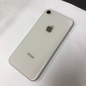 아이폰8 64GB 실버 특SSS급 중고폰 배터리100% (카메라무음) 122337 이미지