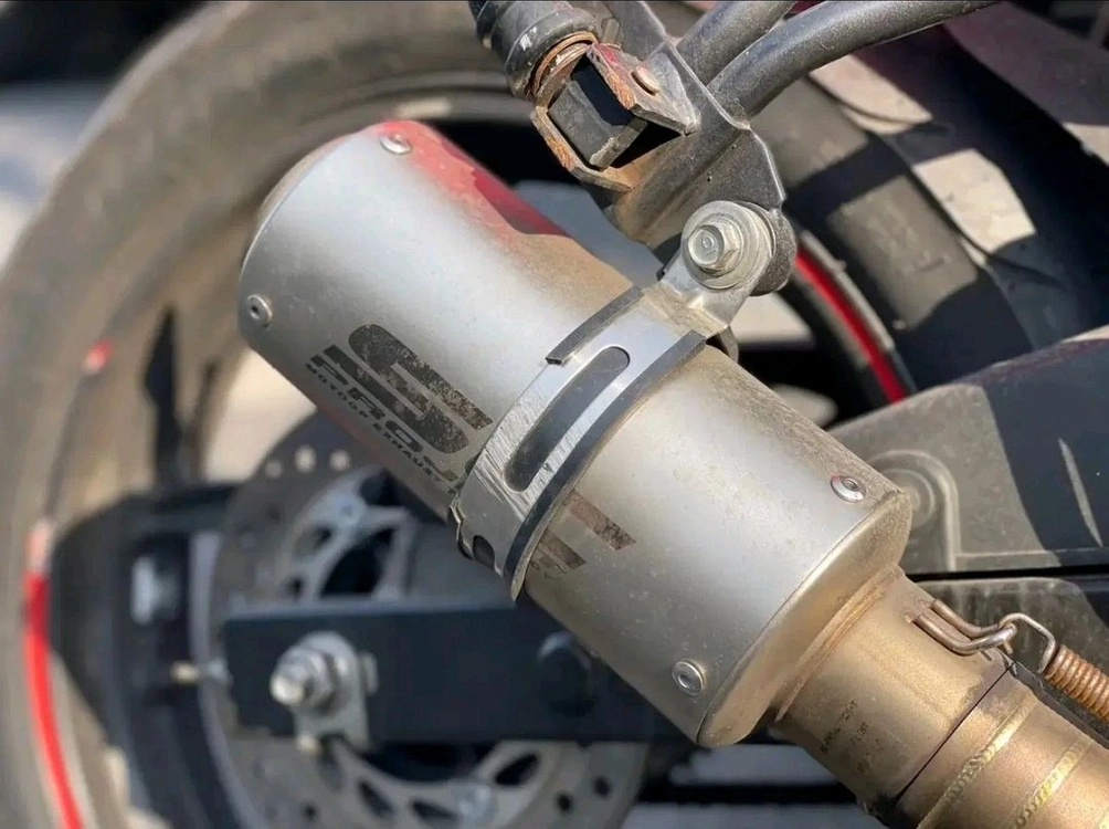 Cbr125 2015 SC슬립온 구변 2만KM 판매 이미지