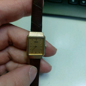 세이코 쿼츠 금장 여성 시게 이미지