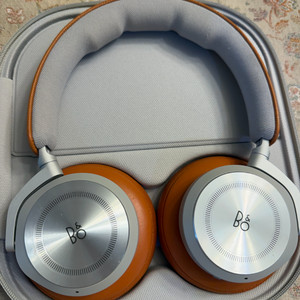 뱅앤올룹슨 B&O beoplay HX timber 헤드폰 이미지