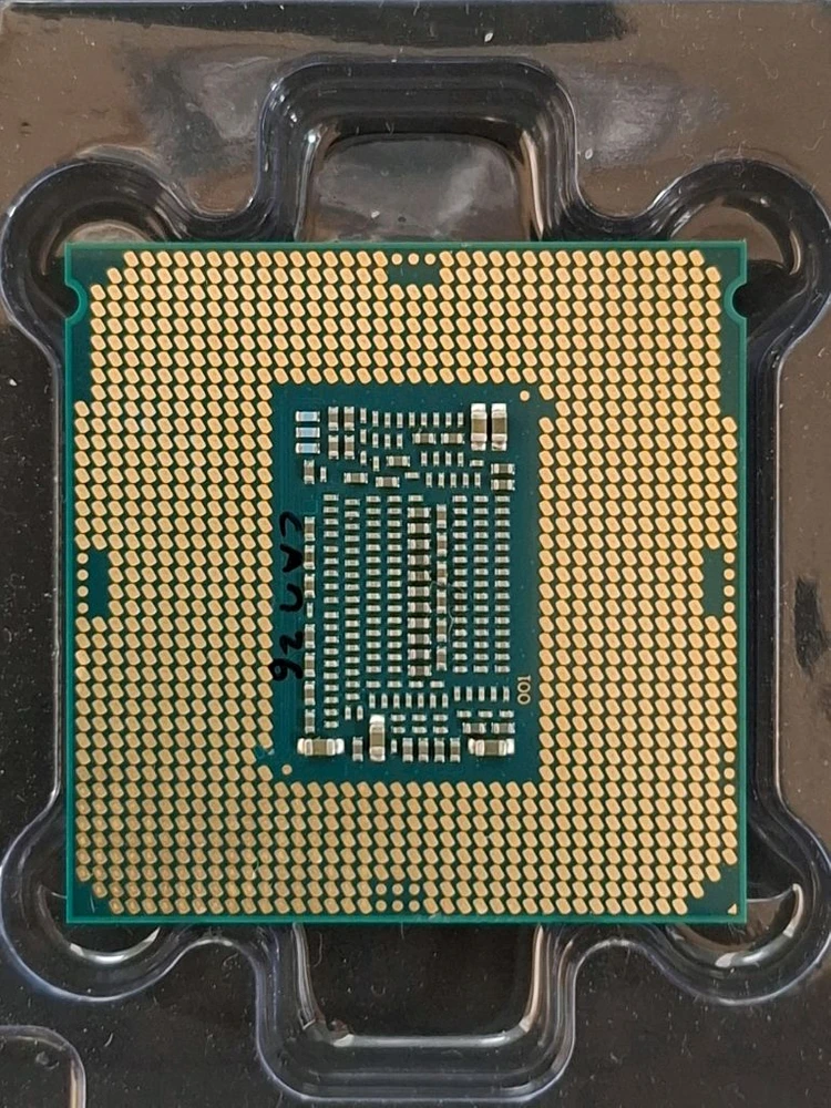 컴퓨터 인텔 8세대 CPU I5 8400 (인텔 소켓 1151V2) 이미지