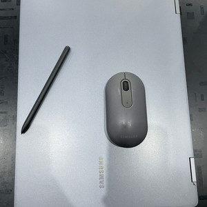 갤럭시북 4 pro 360(NT960QGK-K71AR)16인치. RAM 32GB / SSD 1TB 이미지