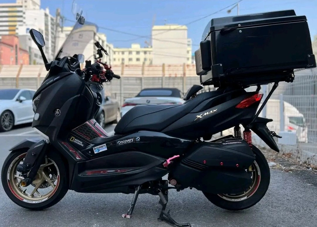 Xmax300 2022년식 3만KM 풀파츠 판매 이미지