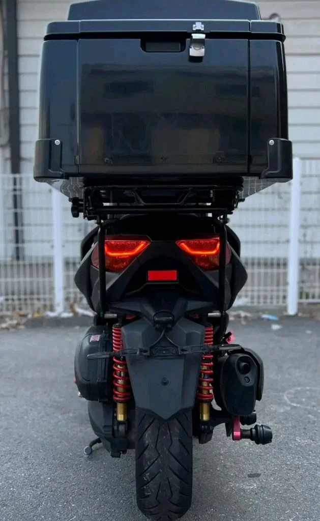 Xmax300 2022년식 3만KM 풀파츠 판매 이미지