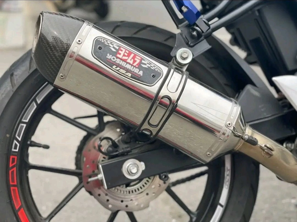 Gsx-r125 2022년 머플러 구변 튜닝바이크 판매 이미지