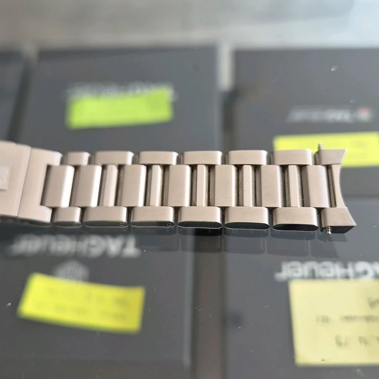 태그호이어 구형 까레라 용 41mm 브레이슬릿 러그 20mm 이미지
