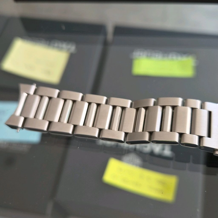태그호이어 구형 까레라 용 41mm 브레이슬릿 러그 20mm 이미지