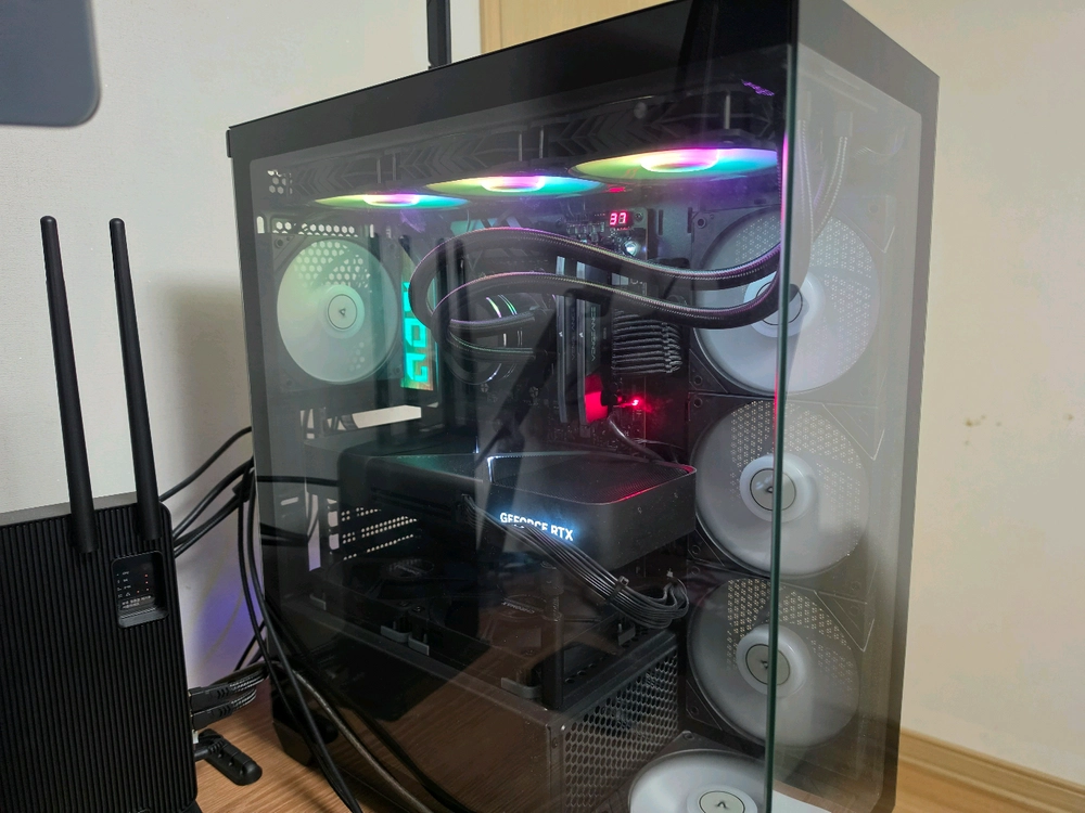 pc판매합니다. 9800x3d 64GB 5090 이미지