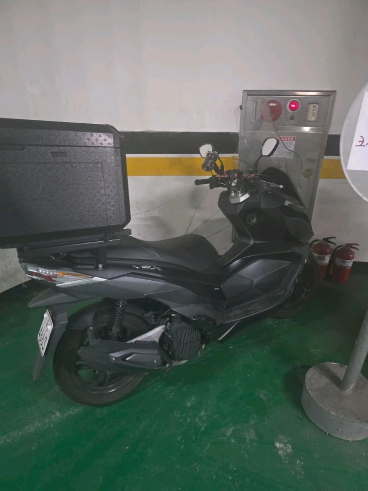 vsx125cc 스쿠터 이미지