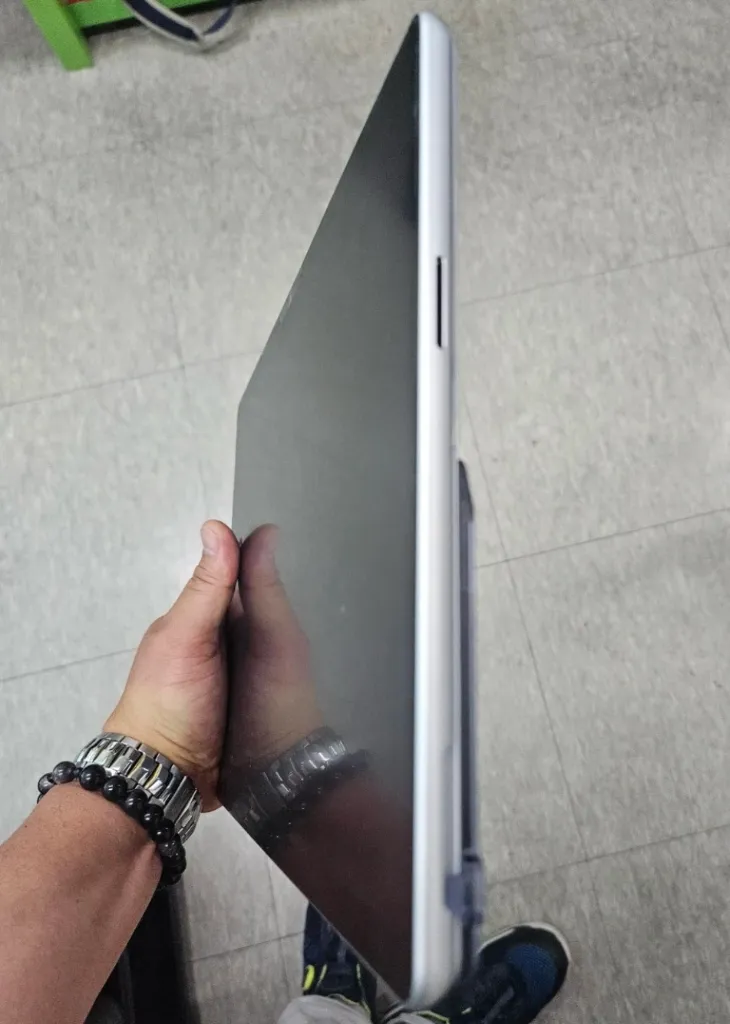 Microsoft Surface Pro 11세대 노트북 및 타입커버,슬림펜 판매 이미지