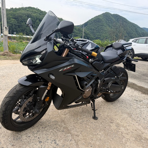cbr650r 21년식 이미지