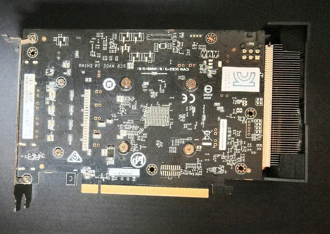 GIGABYTE 이글 RX6500XT 이미지