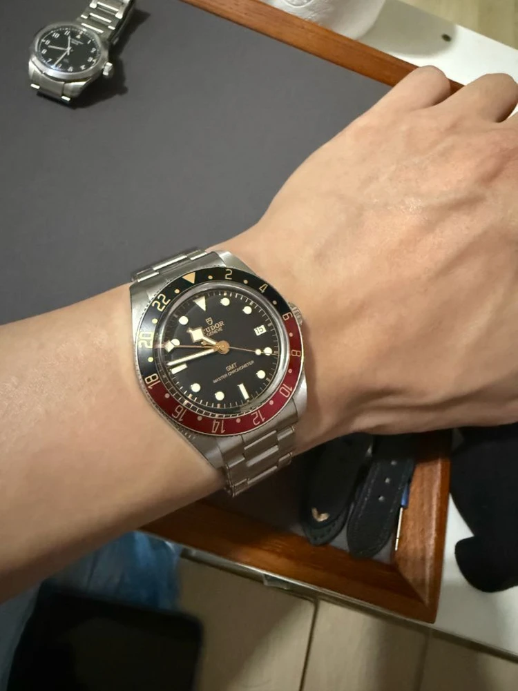 블랙베이58gmt 이미지