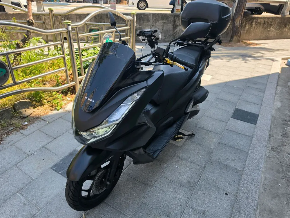 오늘급처분!!) 22년 pcx 파라요! (오늘사가실분만!) 이미지